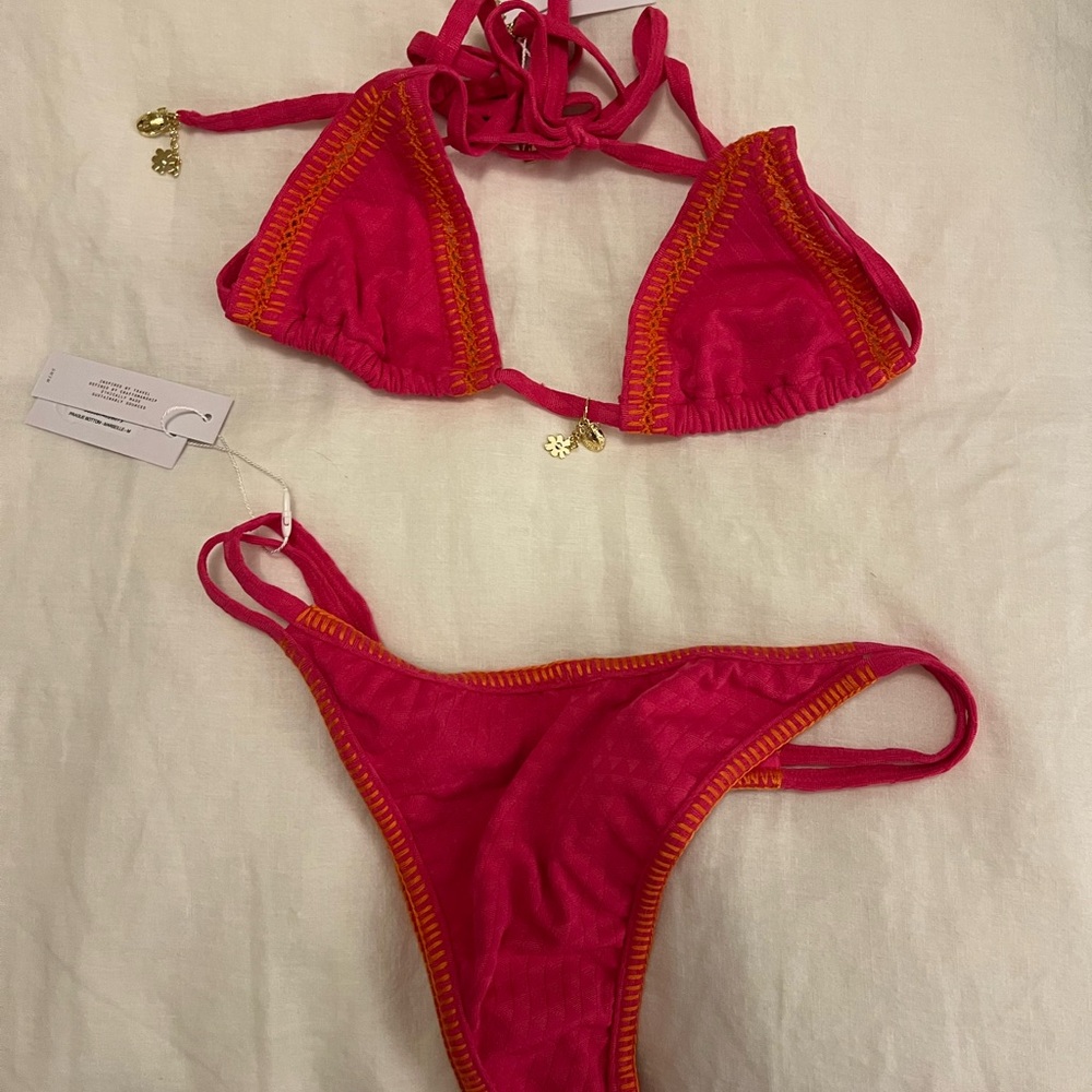 New bydeee swimsuit with tags never used.